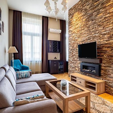 Westend Apartment Budapest Bagian luar foto